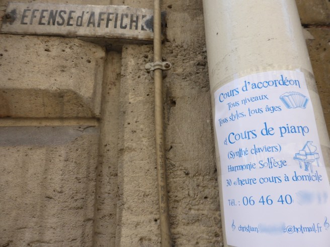 Défense d'afficher (do not post)